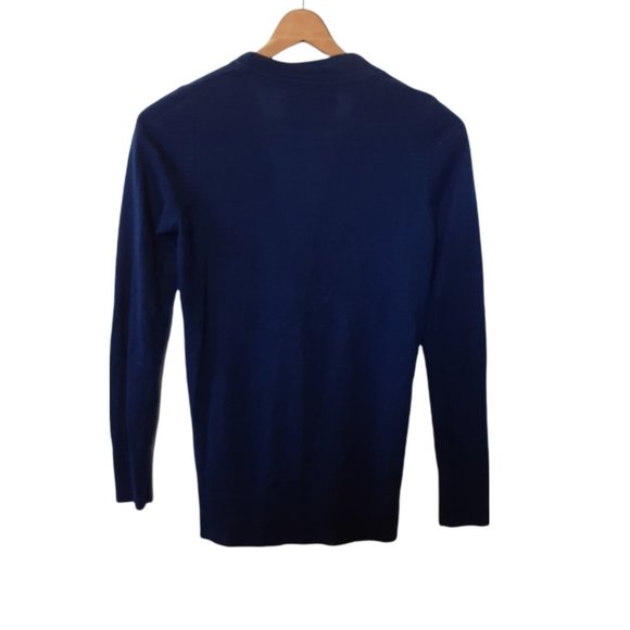 Tahari 100 % Merino Wool Cardigan Sweater Dark Blue Size S Large Button Closure. - Picture 2 of 5